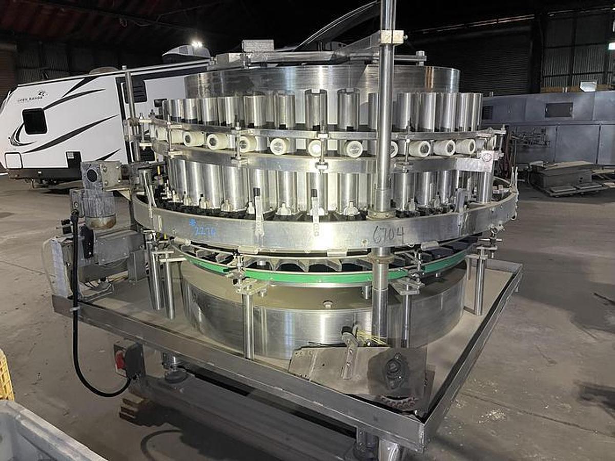 Used Filler, Piston, 40-Head, Rotary Piston Filler, Zacmi , Model 0295/40/3, #5991916