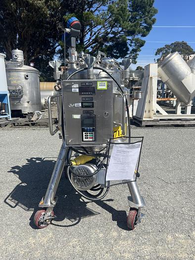 Used Reactor, 25 Gallon (100 Liters), Hastelloy, Jacketed, Agitated #S745445