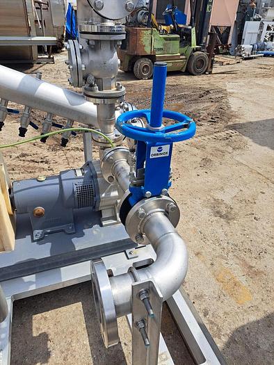 Used Pump, Centrifugal, 30 HP, Nikuni, Mdl KTM65S2, Bubble Generator