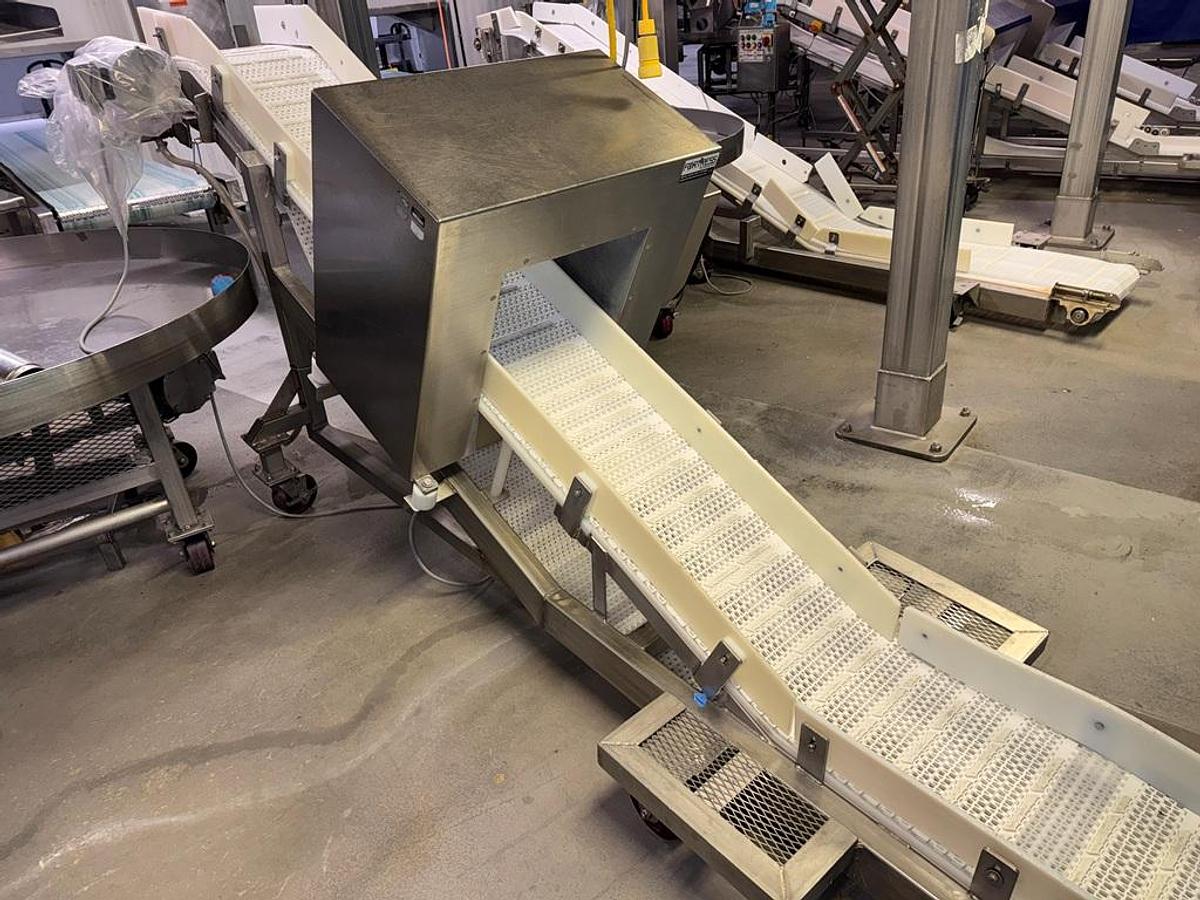 Used Detector, Metal, 15" x 13.5", Fortress, Stealth, Stainless Steel, Belt Conveyor #5991850