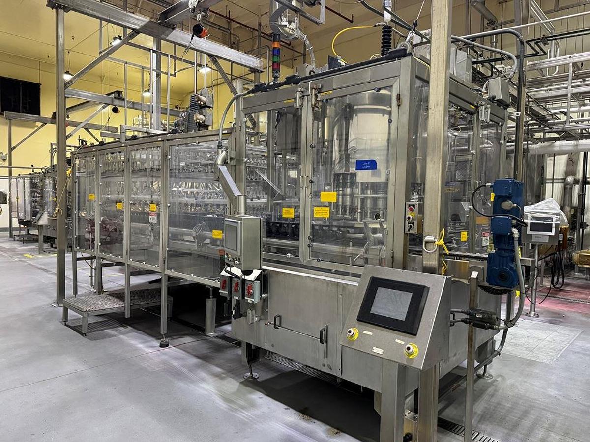 Used Bottling Line, 600–800 BPM, US Bottlers Filler, Sidel Labeler, Kisters TSP100V Shrink Wrapper, #5991609