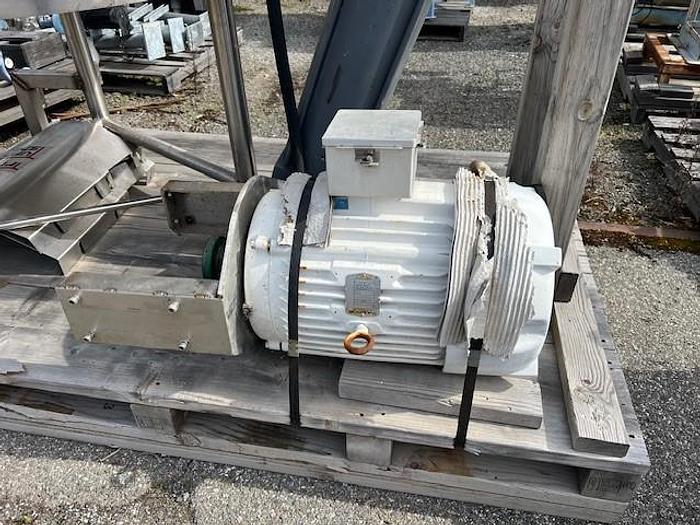 Used Kettle, 100 Gallon, Vacuum Rated, Tilt, 30 PSI, Triple Motion - #4760127