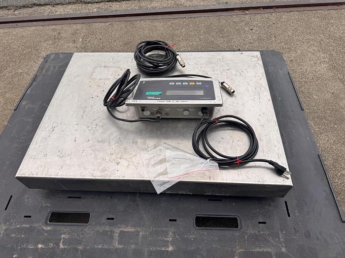 Used Scale, Platform, Minebea Intec, CAIS1-UV1, Stainless Steel, 31-1/2" x 23-1/2", 300 kg (660 lbs) Capacity, #5991286