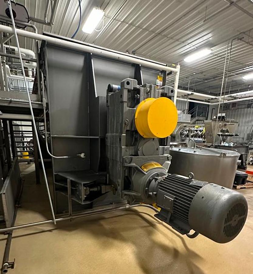 Used Mixer, Paddle, 519 CF, 304 Stainless Steel, Jacketed, 100 HP, Barely Used, #5991662
