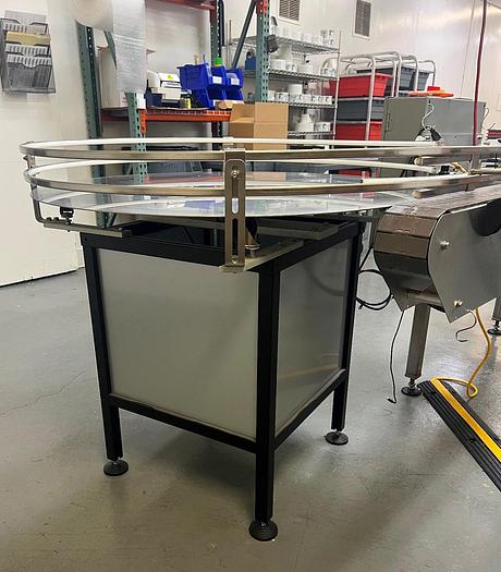 Used Table, Accumulation, Rotary Unscrambling, 42", Stainless Steel, Variable Speed #C745457