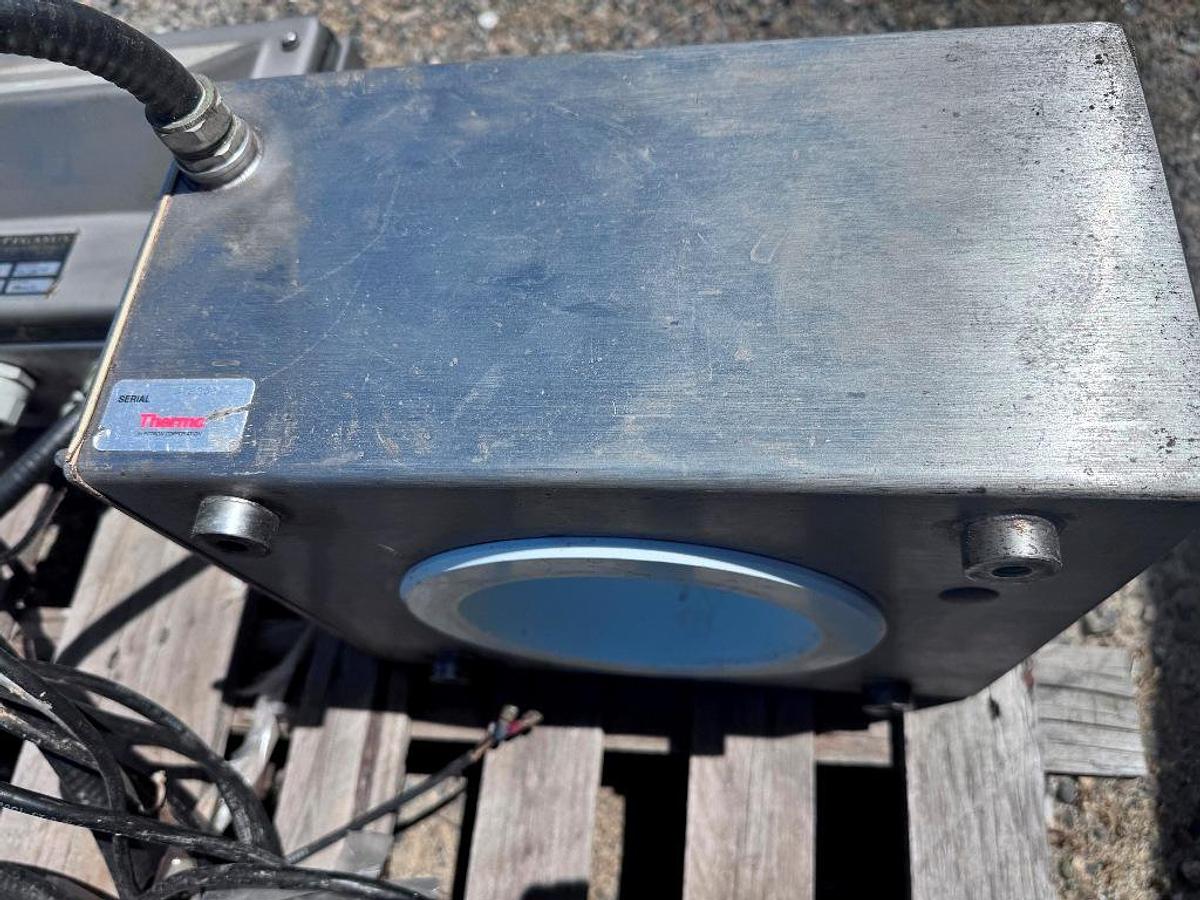 Used Metal Detector, Drop Through, Thermo, 6" Aperture, Class II Div II Year: