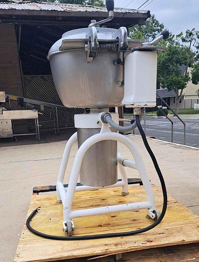 Used Mixer, Hobart, Vertical cutting, Model: VCM 40 #S745131