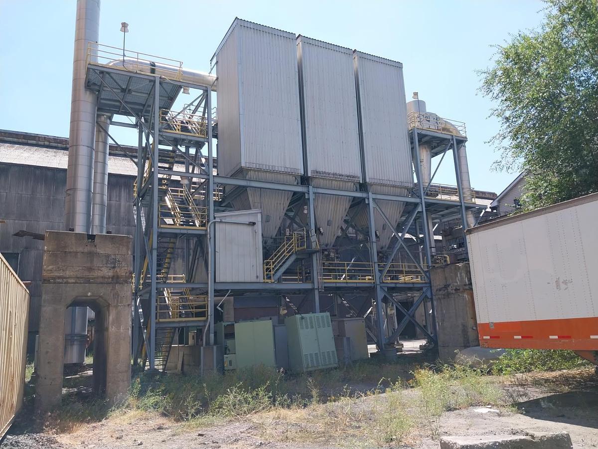 Used Dust Collector, 4,500 SF, 50,000 CFM, High Temp, Insulated, #5991542