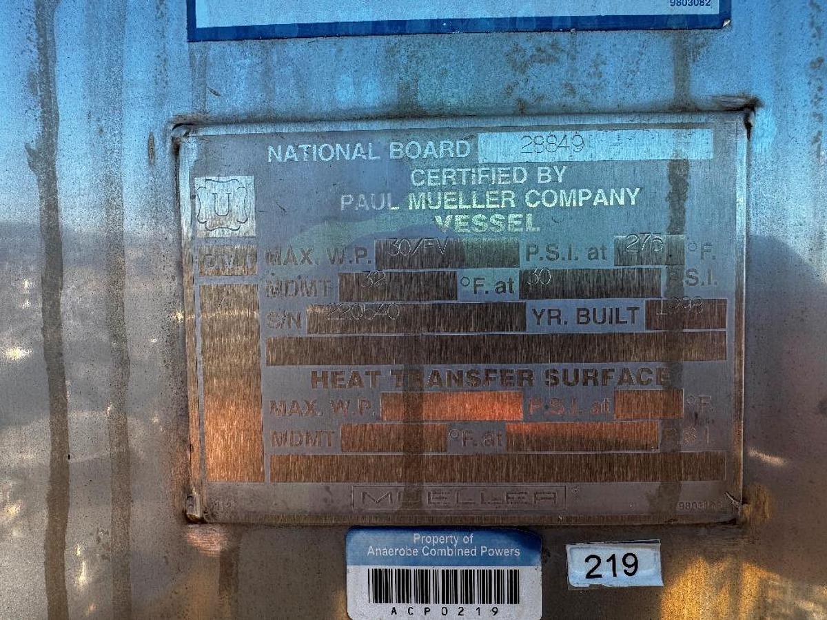 Used Tank, 1,000 Gallon, Full Vacuum, 30 PSI, Stainless Steel, Mueller, #5991480