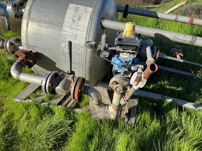 Used Tank, 100 Gallon, Stainless Steel, Dish Top & Bottom, 36" x 24" #S745488