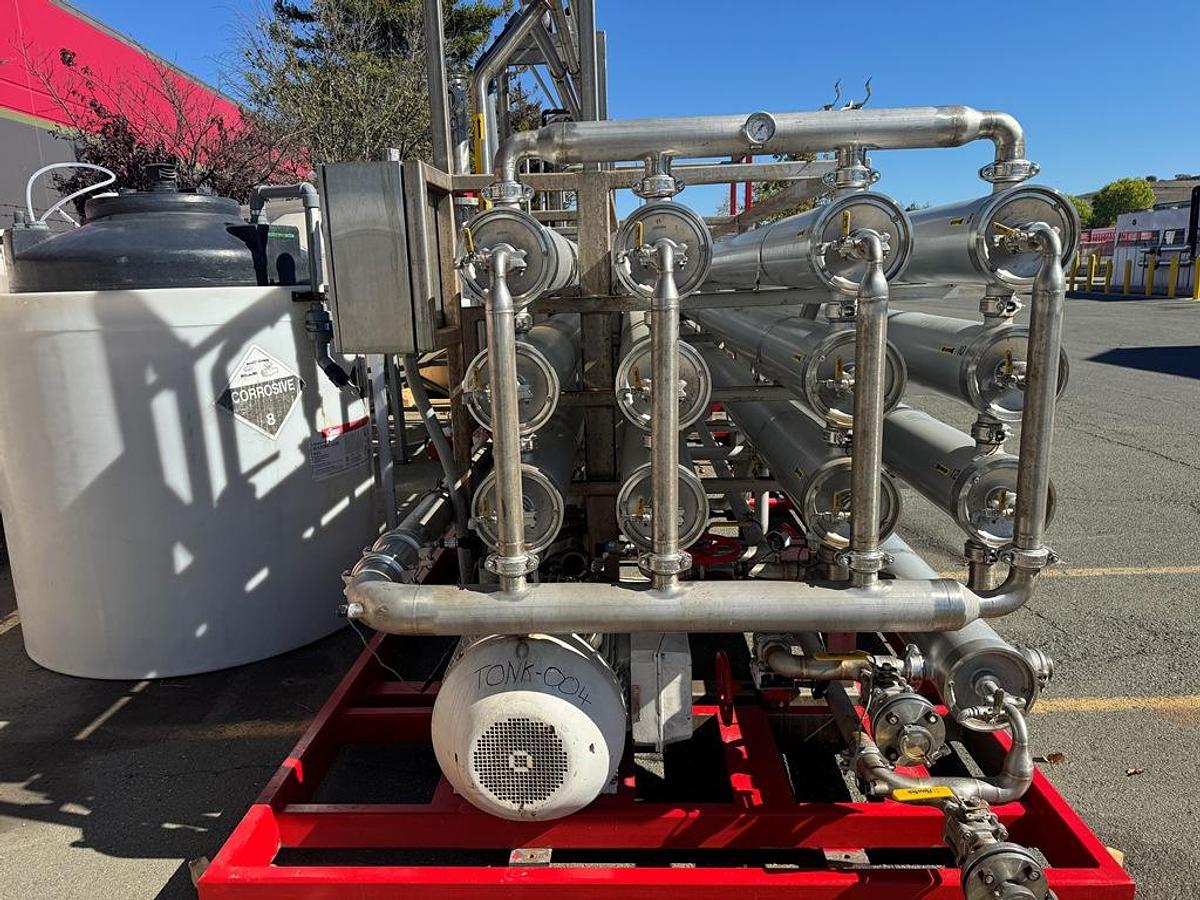 Used Water Treatment System, 225/300 GPM RO & Nano Filtration with UV, Osmonics, #5991632