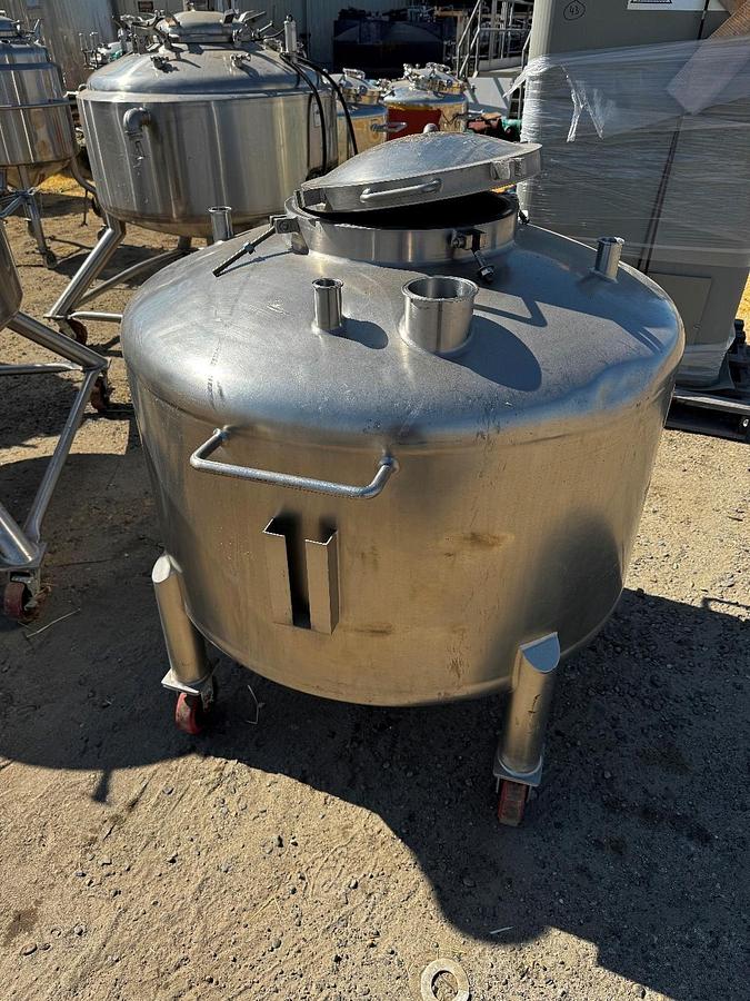 Used Tank, 198 Gallon (750-Liter), 316 Stainless Steel, 15 PSI, FV, Lee Industries, #5991497
