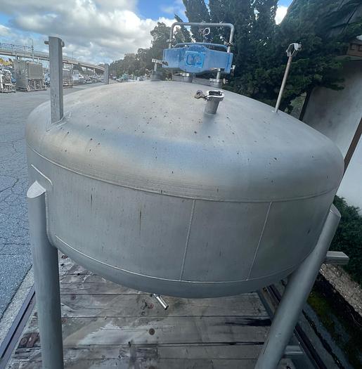 Used Tank, 500 Gallon, Stainless, 6' Diameter, Steep Cone Bottom