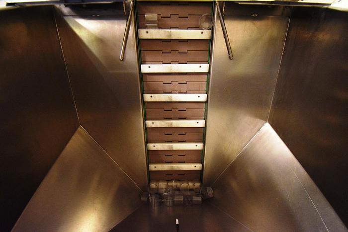 Used Elevator, Cap, Cleated, Pharma Pack, Stainless Steel, Incline #5991076