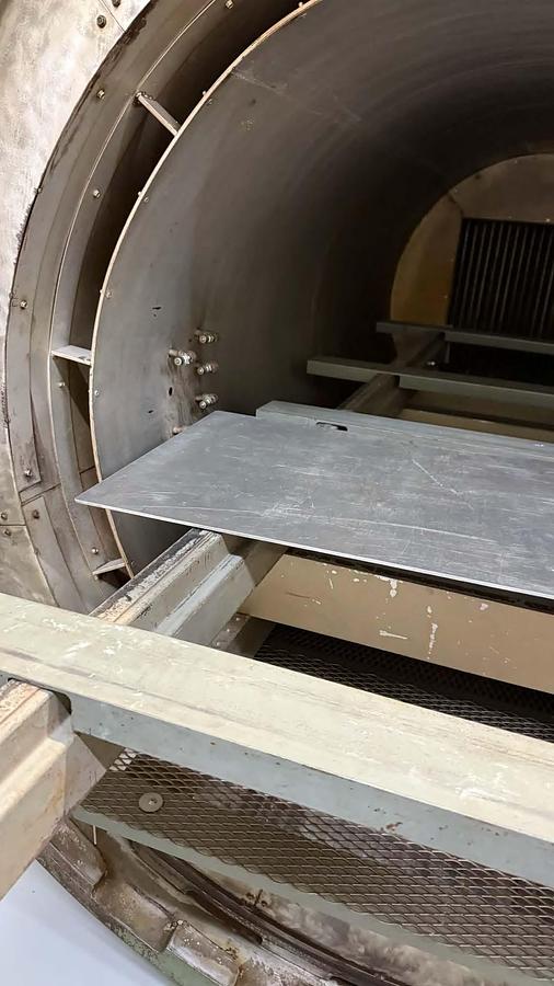 Used Autoclave, 46.75" x 110", 220 PSI, Electrically Heated, Melco Steel, #5991523