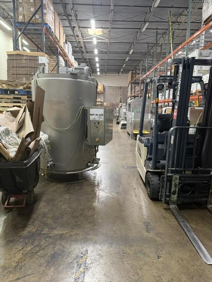 Used Tank, 400 Gallon, Chocolate Melting Tank, 2,000 lb., Aasted, #5991890
