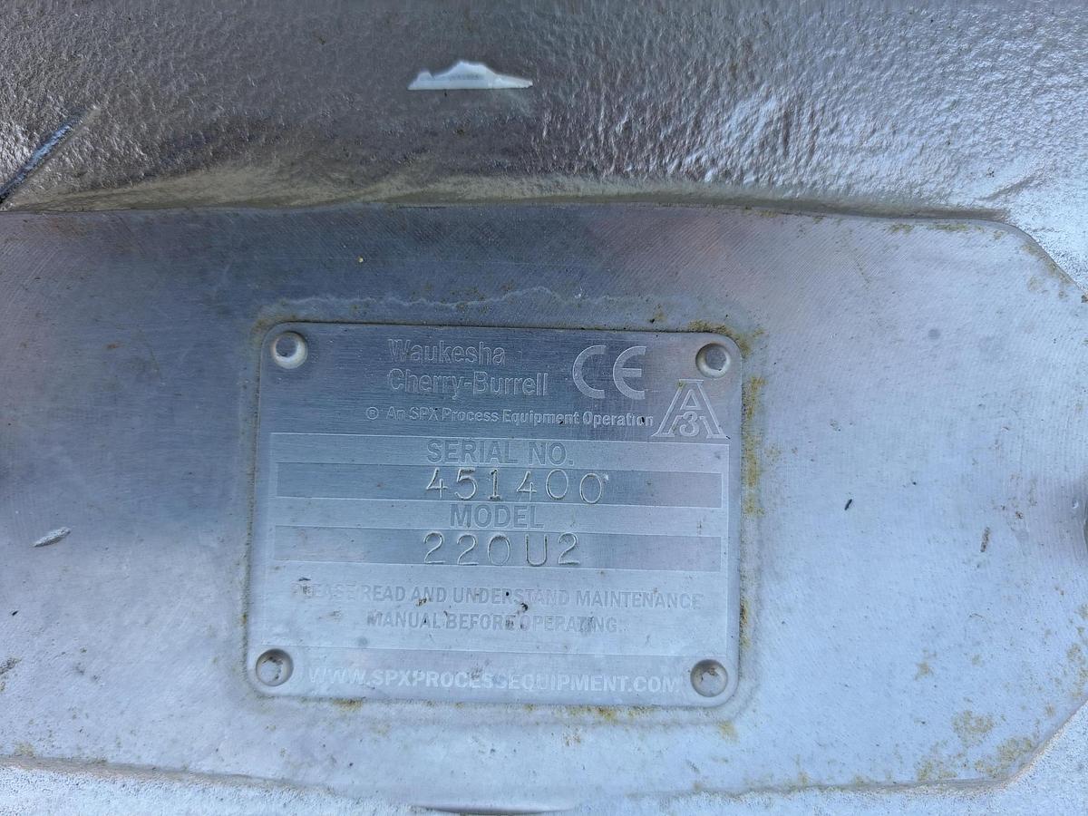 Used Pump, Positive Displacement, Waukesha Cherry-Burrell Model 220U2, 30 HP, 4" #5991944