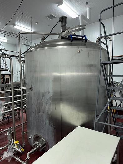 Used Tank, 2,000 Gallon, Stainless Steel, Jacketed, Agitated, APV Crepaco , #5532787