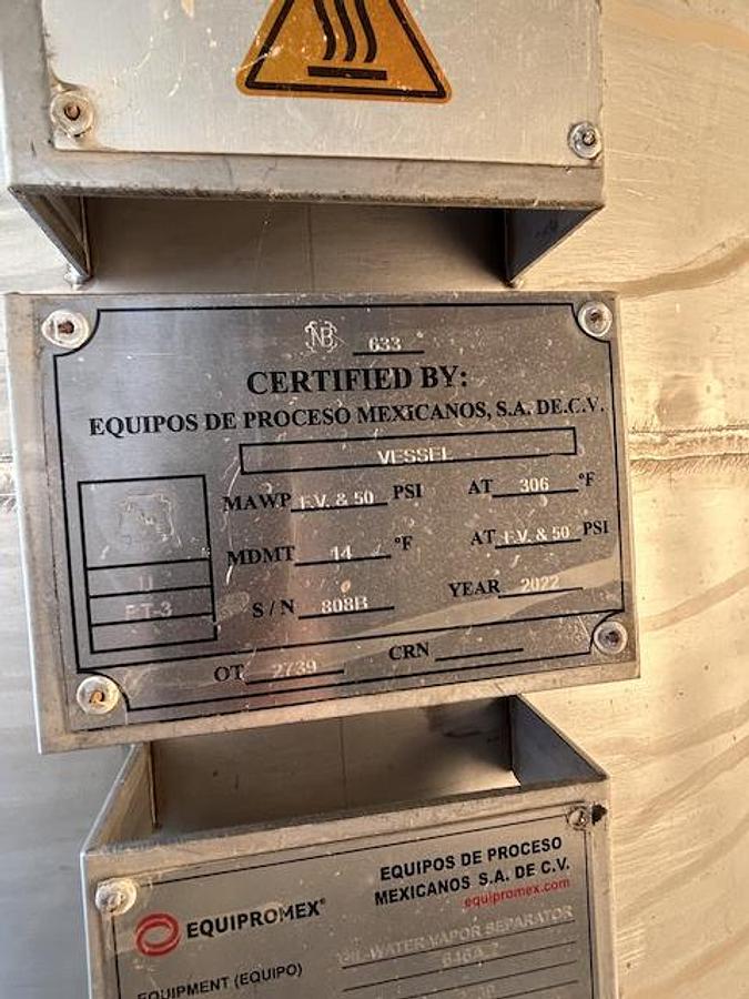 Used Tank, 1,450 Gallon, 304L Stainless Steel, Equipromex, Oil/Vapor Separator, Vertical, Dished Heads, 50 PSI, Full Vacuum, #5991581