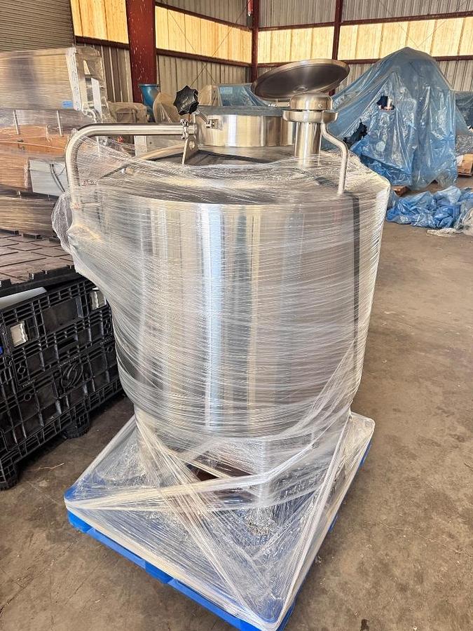 Used Tank, 100 Gallon, Stainless Steel, Dimple Jacketed, CIP Spray, #5991982