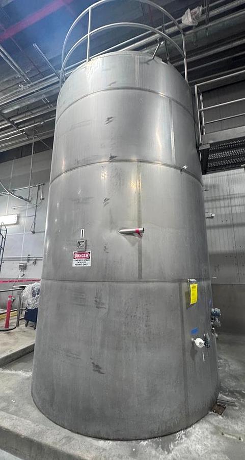 Used Tank, 6,000 Gallon, Stainless Steel, Vertical, Jacketed, Agitated, Storage Tank, #5991875