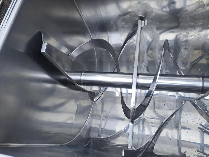 Used Mixer, Ribbon, 35 Cubic Feet, Stainless Steel, 15 HP, Double #5554503