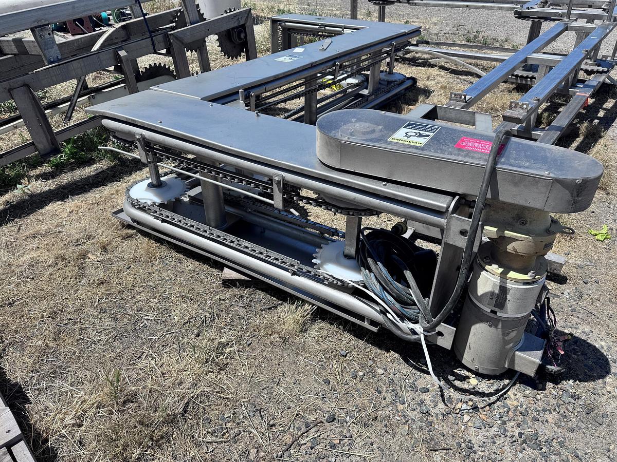 Used Elevator, Z Frame Bucket Elevator, Stainless Steel, Plastic Buckets, #5991794