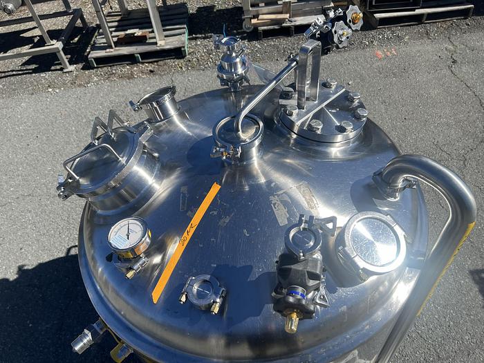 Used Reactor, 158 Gallon (600 Liters), 316L Stainless Steel, Jacketed, 45 PSI Internal #S745417