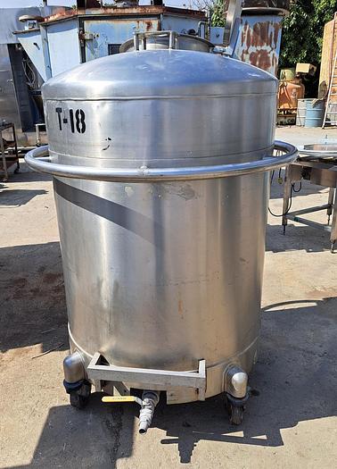 Used Tank, 225 Gallon, Stainless Steel, Portable, Sloped Bottom #S745303