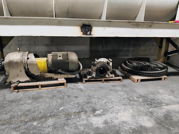 Used Mixer, Ribbon, 600 CF, Carbon Steel, Double Ribbon, #5991223