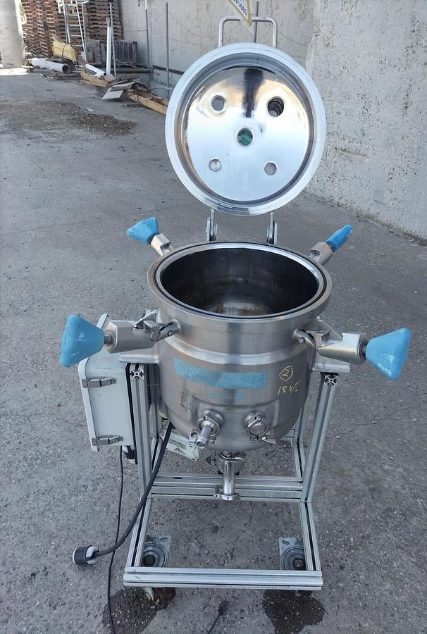 Used Tank, 13.2 Gallon (50 Liter), Pure-Flo Precision, Jacketed, Agitated, 316 Stainless, 45 PSI, #5991454