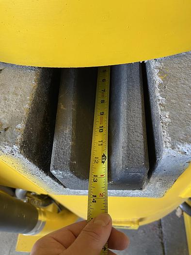 Used LT-400 hydraulic tilt furnaces w/blowers #3602840