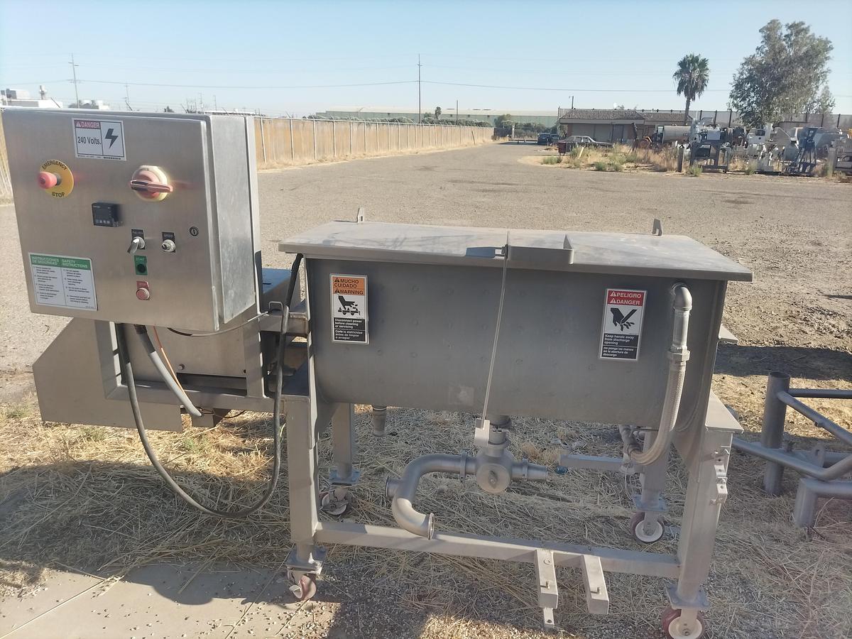 Used Mixer, Ribbon, 18 CF, Blentech, Jacketed, Stainless Steel, #5991892