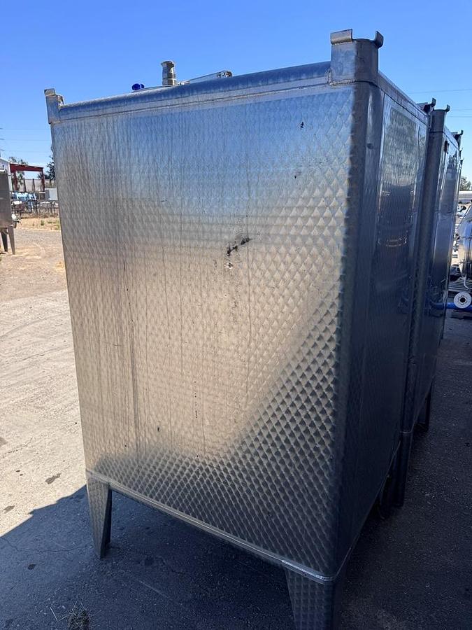 Used Tank, 529 Gallon, Stainless Steel Tote Tank, 48" x 48" Qty. - 4, #5991808