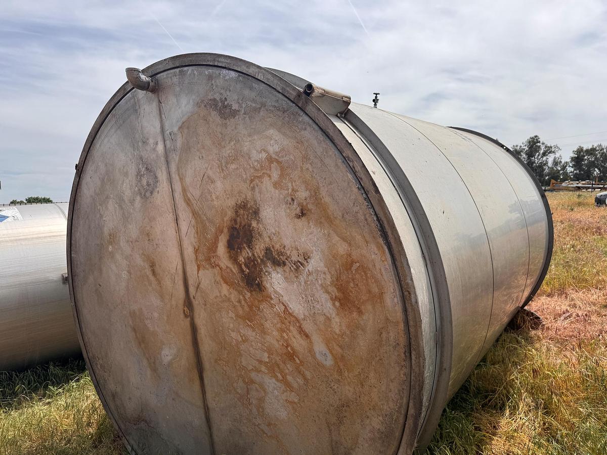 Used Tank, 4,250 Gallon, Stainless Steel, 8' Dia x 12' H, Valley Foundry, UL Rated, #5991329