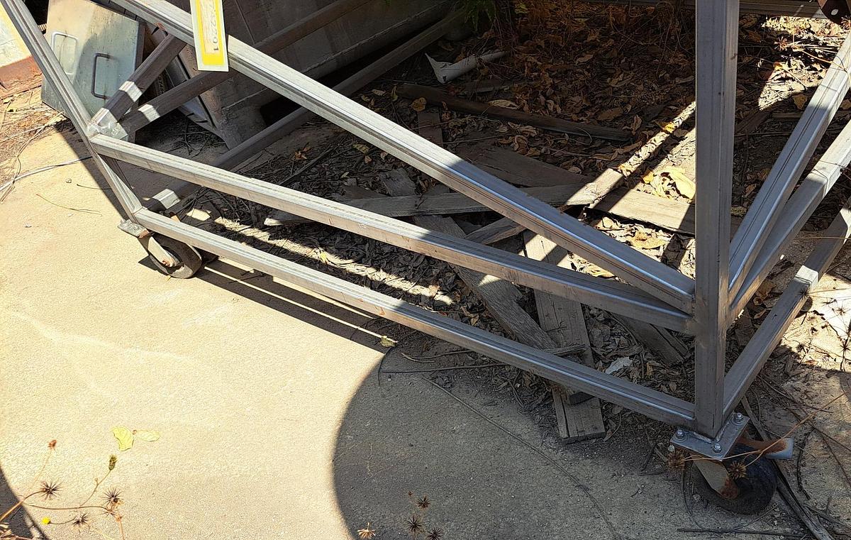 Used Hopper, 120 CF, S/st, 69" x 69", Slope Bottom, #S742201