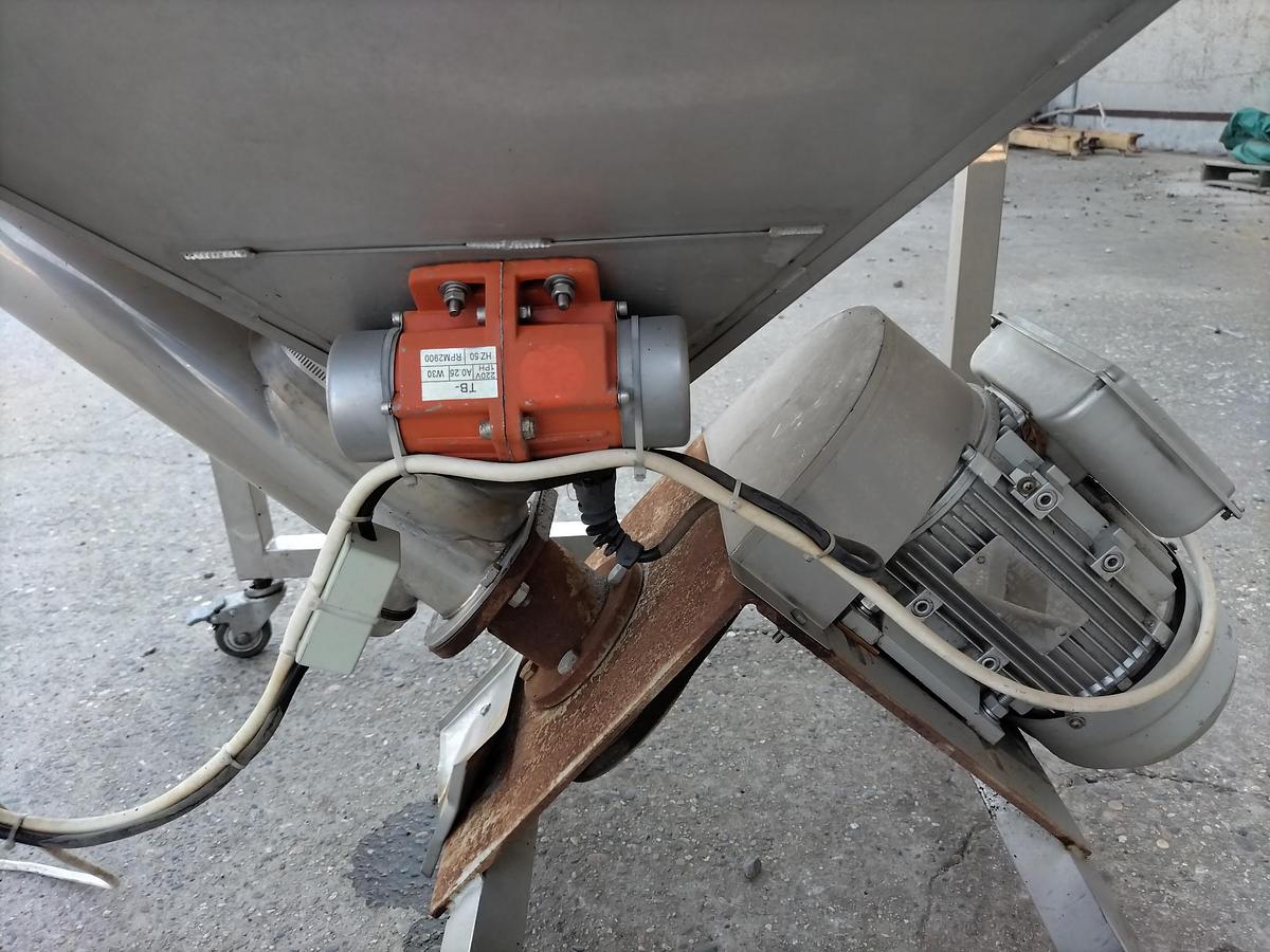 Used Conveyor, Screw, 4” x 91", Stainless Steel, Incline, 64.5" Discharge, #5991501