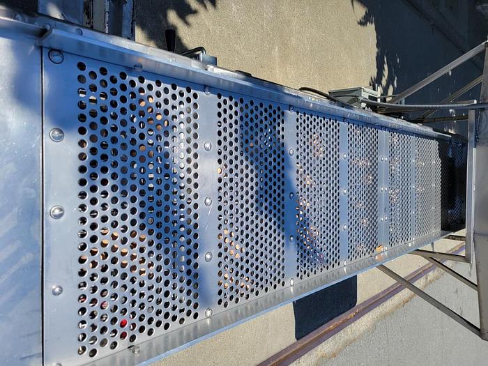 Used Screen, Vibratory, 17" x 98", S/st, 1 HP, Ball Cleaning #S744031