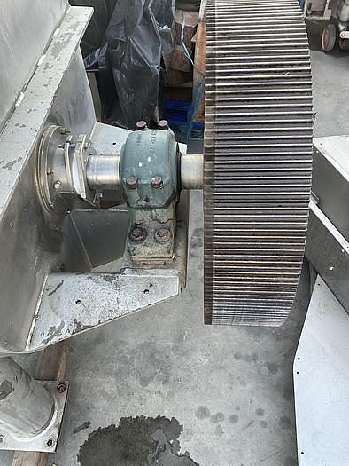 Used Mixer, Ribbon, Approx. 90 CF, Stainless Steel, Gemco, 40 HP #5512916