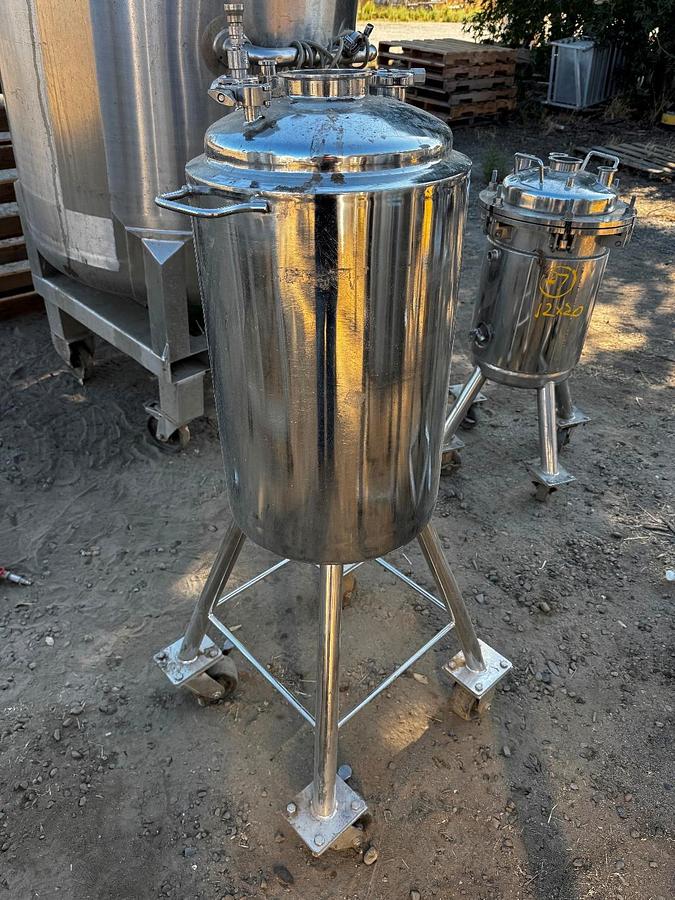 Used Tank, 13 Gallon (50 Liter), 316L Stainless Steel, Jacketed, Alloy Products, 115 PSI, #5991481