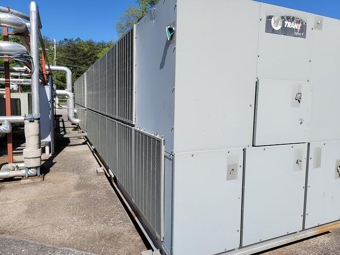 Used Trane 400-Ton Refrigeration Chiller, Model RTAC 4504
