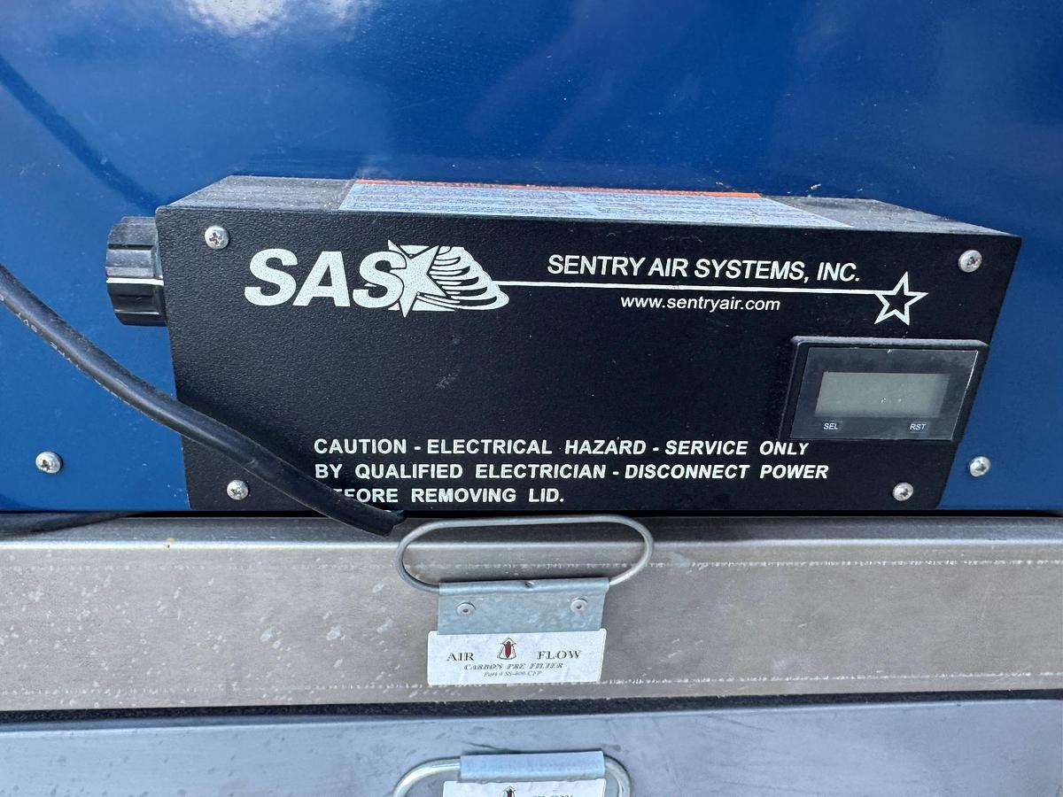 Used Dust Collector, Fume Extractor, Portable, Sentry Air Systems, SAS Model 550, #5991655
