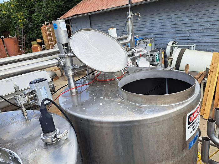 Used CIP, 3-Tank CIP Skid, 370 Gallon, 304 S/st, PIA, Heat Exchanger #S745252