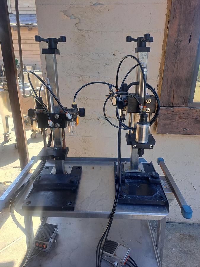 Used Capper, Pneumatic, Kinex, Semi-Automatic, Lot of (2) #5991939