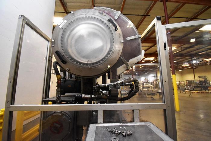 Used Capper, Resina, Model U40 282, Screw Capper, Cap Feeder #5991086