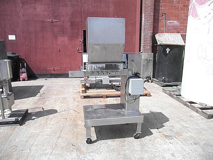 Used Filler, Piston, 6-Head, Depositor, Stainless Steel, #S739761