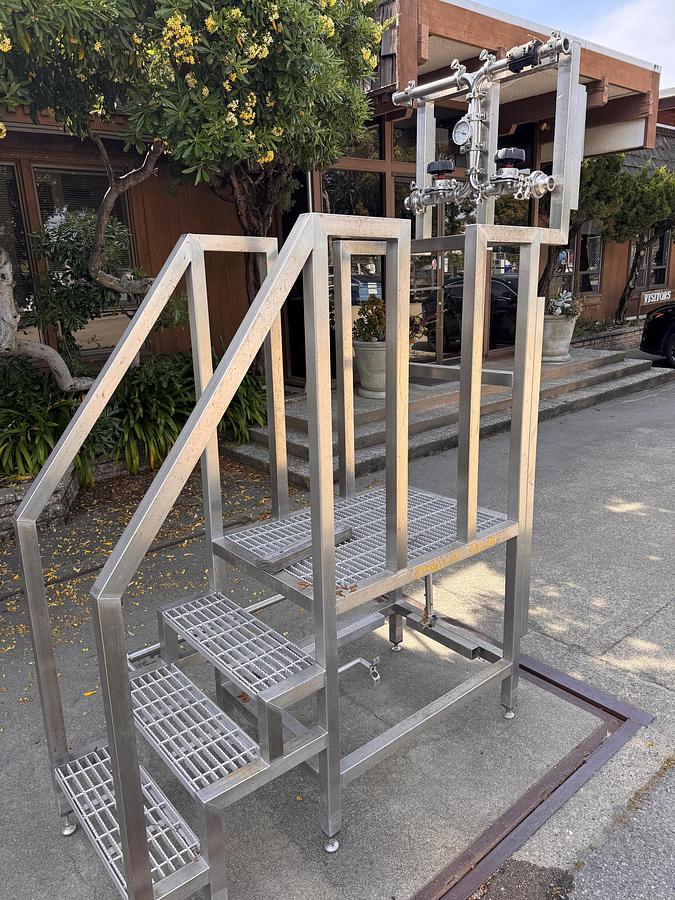 Used Tank, 375 Gallon, 304 Stainless Steel, Jacketed Fermenter, Criveller, Cone Bottom, #5991399