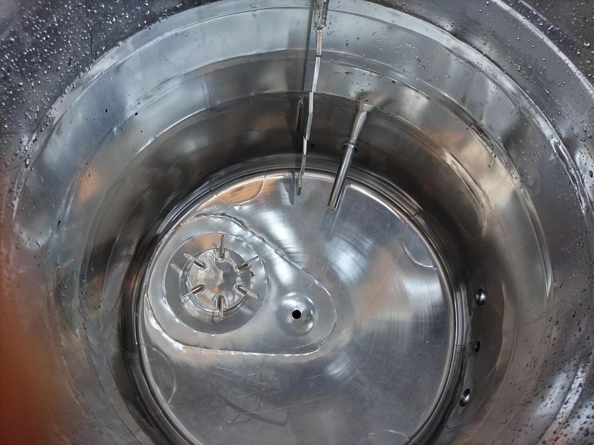 Used Tank, 39 Gallon (150 Liter), 316 Stainless Steel, Jacketed, Agitated, 45 PSI, Precision Stainless, #5991487