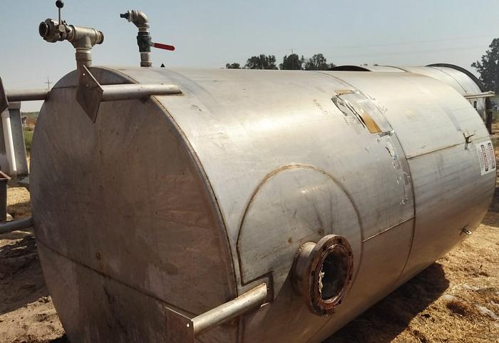 Used Tank, 2,000 Gallon, Stainless Steel, Agitated, 6' X 10' #S745308