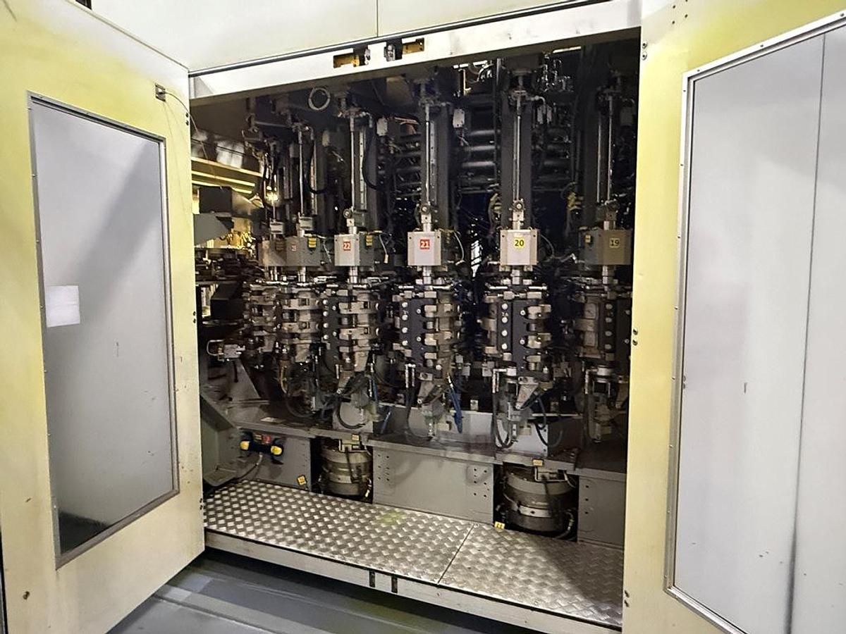 Used Blow Mold System, 26-Cavity, Krones Contiform 326 Pro H, 2017, with Preform Sorter & Vision System, #5991613